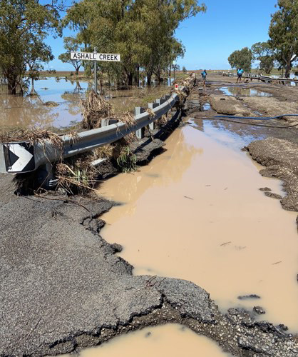 Flood damage of Dalby–Cecil Plains Road concrete batters and floodways